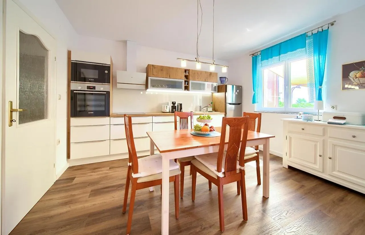 Apartman Bor Krk Krk Town Apartment
