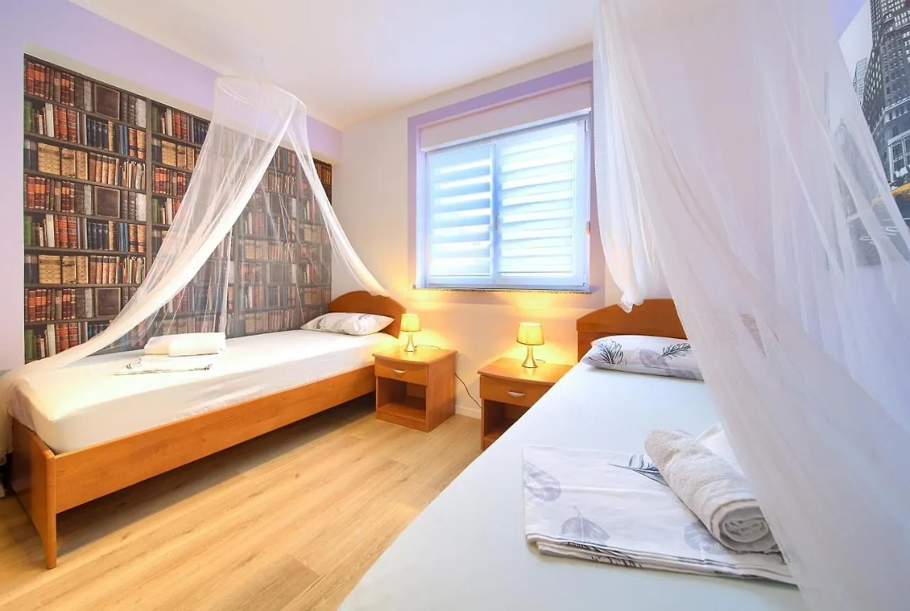 Apartman Bor Krk Krk Town Croatia