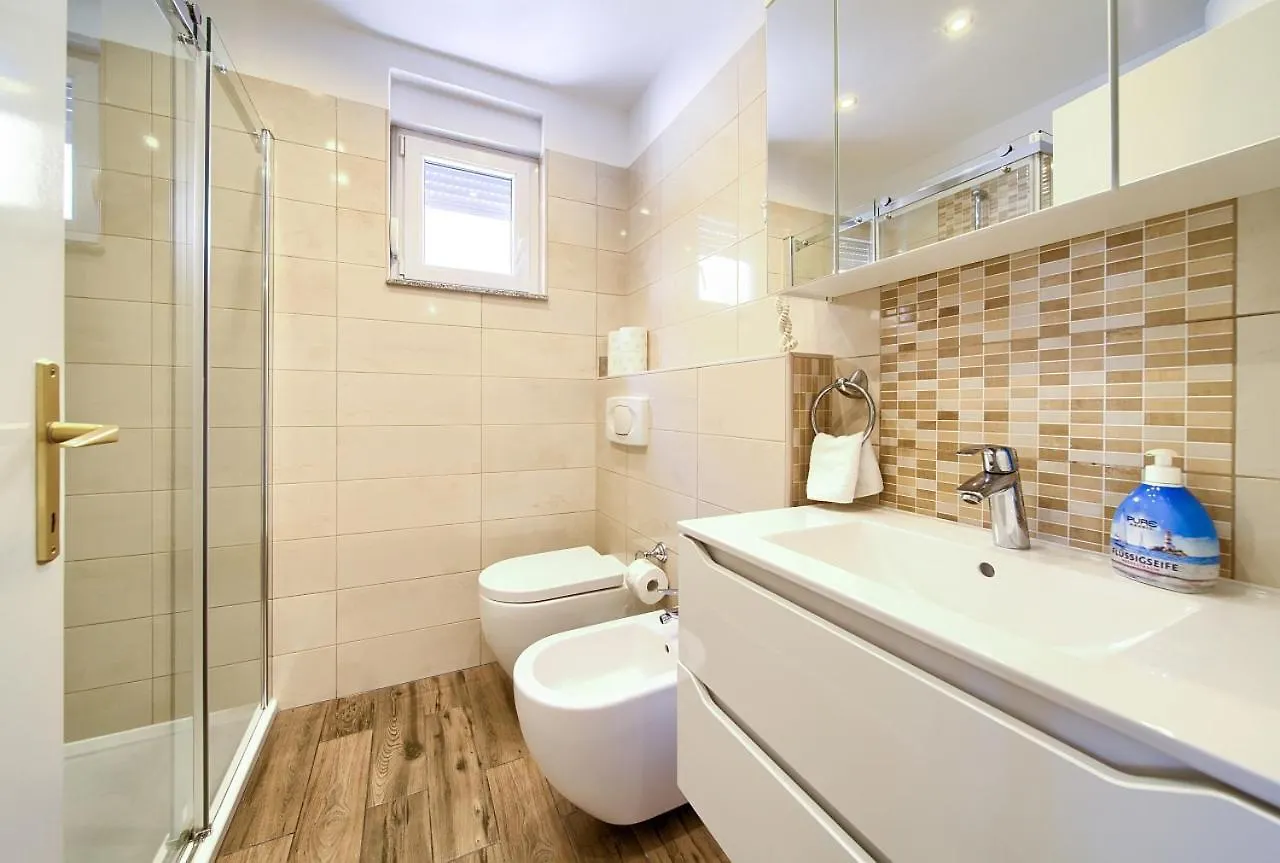 Apartman Bor Krk Krk Town